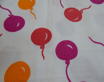 KREENHOLM Vintage Fabric Balloon Pattern Fabric for Sewing 2.73 Yards