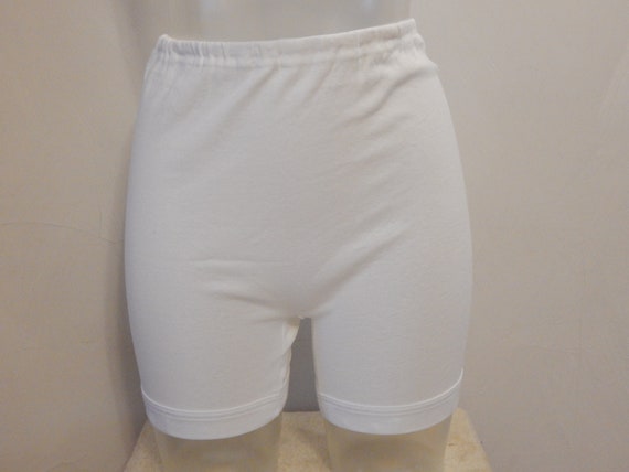 Medium Size Vintage Underwear Ladies White Cotton Knickers