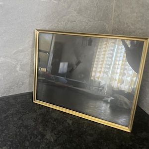Marco de fotos de metal vintage de Alemania Occidental, marco de fotos de latón alemán, decoración de pared o mesa con cubierta de vidrio, decoración del hogar