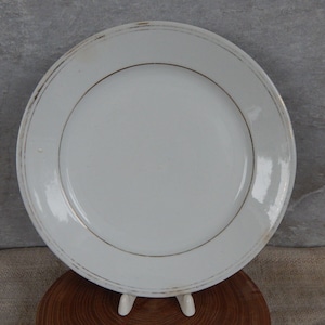 Arabia of Finland White Distressed Cake Plate Porcelain &quot;pipe stamp&quot; Tableware 1940 s