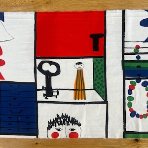 Marimekko &quot; Muksunhylly&quot; OYJ Suomi- Finland fabric 100% cotton Measures 46 cm x 134 cm(18&quot; x 52&quot;) designed 1955 by Vuokko Eskolin-Nurmesniem