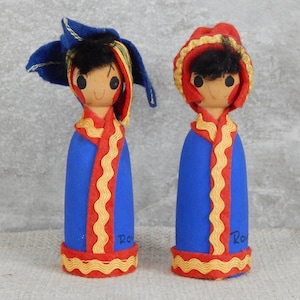 Set of 2 Vintage Small Finnish Wood Doll Souvenir. Made in Finland Rovaniemi Collectible