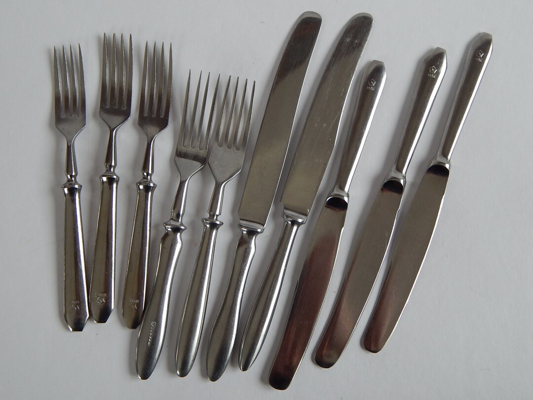 Set of 10 Vintage Mismatched Forks and Knives Home Tableware, Vintage
