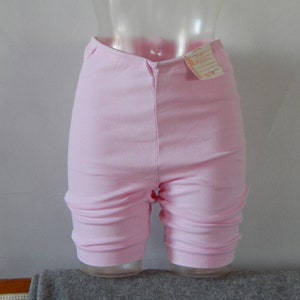 Vintage Underwear Ladies Unused Pink Cotton Knickers with Factory Tag Underpants Made in Estonia Size Large