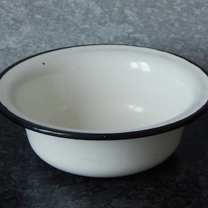 Vintage White Enamel Bowl Rustic Home Decor  Tableware,  Farmhouse, Country Decor,