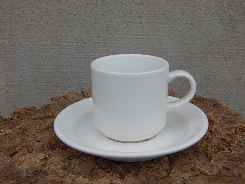 Arabia of Finland Espressokopp Kaffekopp med fat Vit Keramik Set 1970-talet bild 1