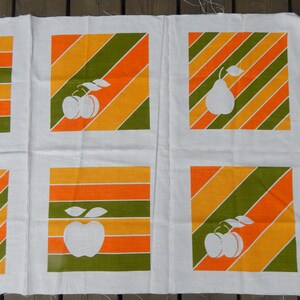 Set of 8 Vintage  Sew it yourself- Linen napkins, Cooking / Cleaning Kitchen Fall Autumn Textiles