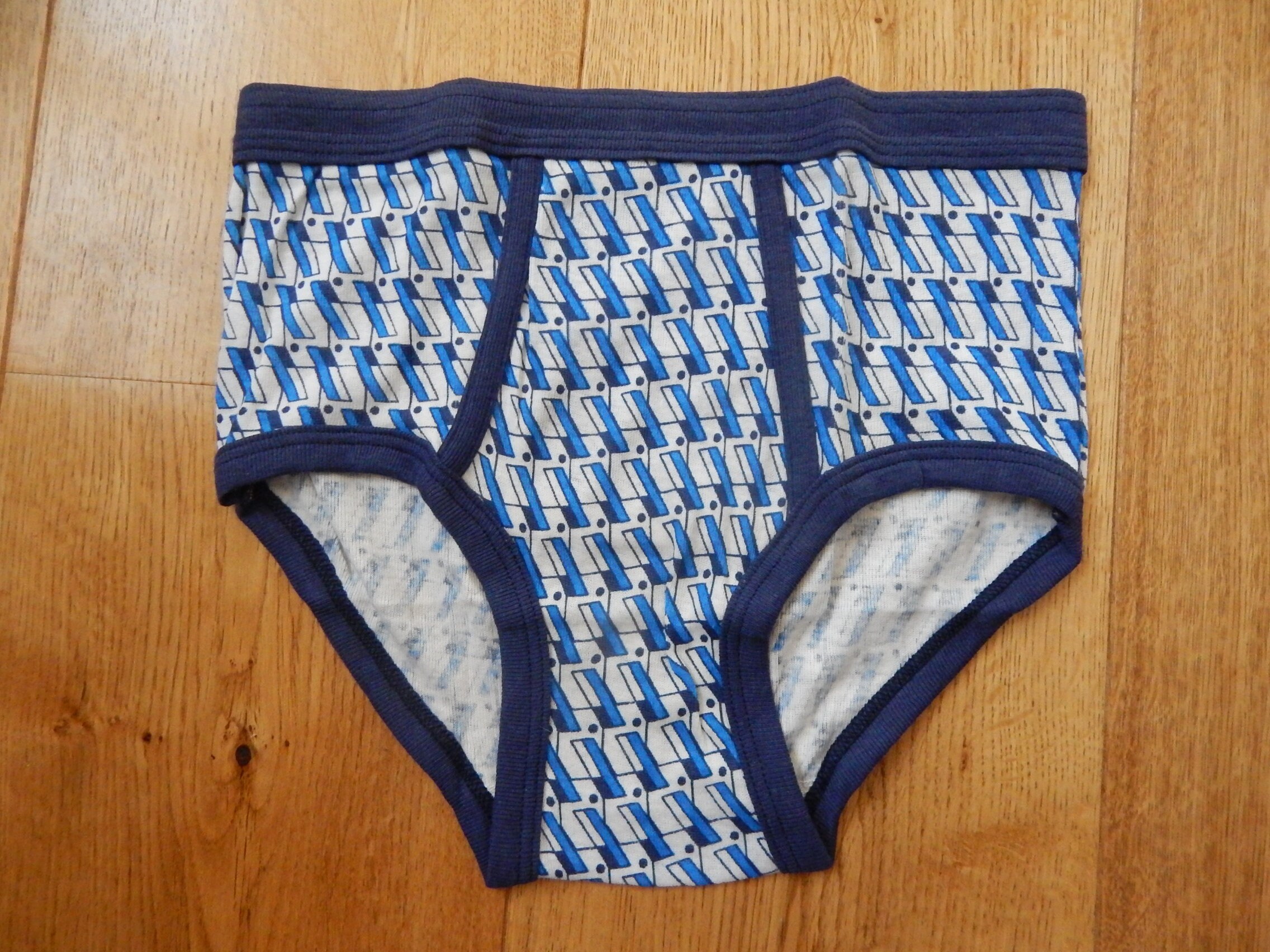 De feuilles 6 Pack Little Girls Cotton Underwear Knickers Lovely Boyshorts Boxer Briefs Cartoon Underpants 