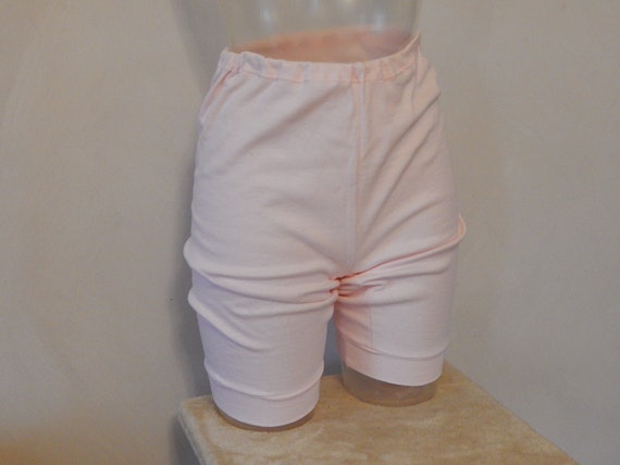 Vintage Cotton Underwear Ladies Unused Pale Pink … - image 10
