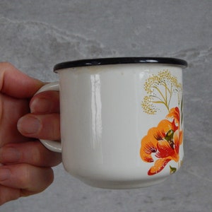 Vintage Cup White Enamel Mug / Cup Rustic Home Decor  Tableware Army Cup Camping Cup