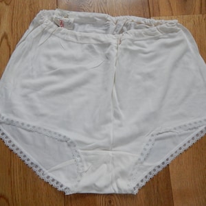 UNUSED Vintage Lingerie Briefs High Waist Panties Women Underwear Pink  White Lace , Size 50/L Clothing ,party Retro Clothes 