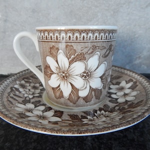 Old Gustavsberg VDN-B555 | KUNGL SLOTT |Coffee Cup with Saucer Sweden Brown Flower Decor Scandinavian Tableware