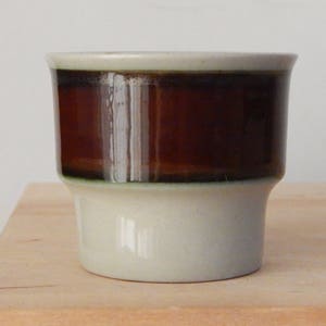 Scandinavian Vintage Höganäs Keramik AGAT series Cup hand painted with brown rim Hoganas Ceramic Stoneware