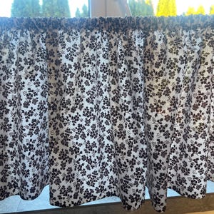 Valance Curtain Cafe Curtain Old Printed Cotton Pocket Rod Curtain Little House on the Prairie Brown and White color 35 x 192 cm (14&quot; x 76&quot;)