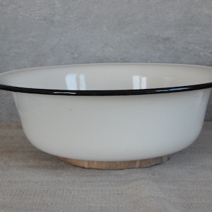 Vintage Big White Enamel Bowl Rustic Home Decor  Tableware,  Farmhouse, Country Decor,