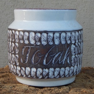 Swedish  Alingsås Keramik Art Pottery Ulla Winblad Ceramic Tobacco jar, Made in Sweden
