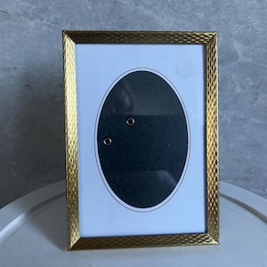 Scandinavian Vintage Picture Metal Frame/ Finnish Brass Photo Frame Wall/ Table Decor with Glass Cover 9,7 x 13,7 cm ( 3 7/8&quot; x 5 3/8&quot;)