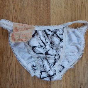 Vintage Underwear Girls Cotton Unused White Underpants With Rainy