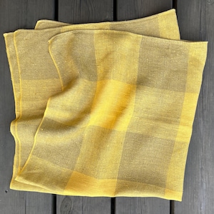 Vintage Checkered Yellow Green Linen Tablecloth Made in Finland about 85 x 85 cm