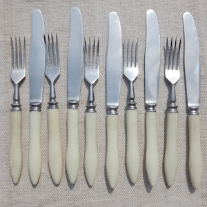 Vintage Cutlery Ivory 9 Forks and 9 Knives  Bakelite Cutlery  Flatware  1970 s.