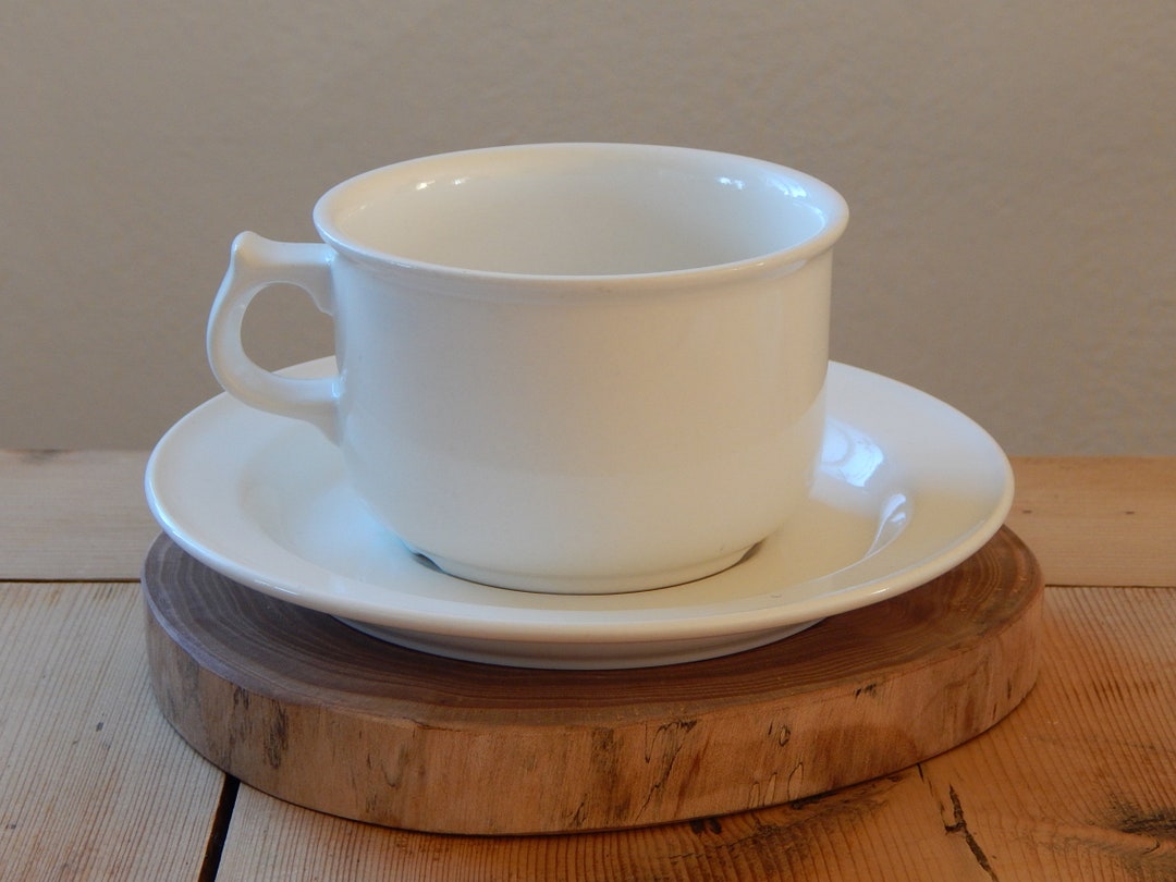 Stig Lindberg Vintage Gustavsberg GUNDA Teacup and Saucer