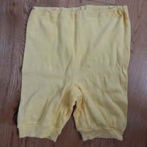 Vintage Underwear Ladies Unused Yellow Cotton Knickers Underpants Medium