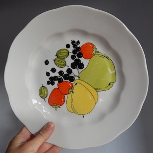 Riga Porcelain Factory Collectible  Vintage Decorative Plate,  era 1980 s. Tableware,   Latvia