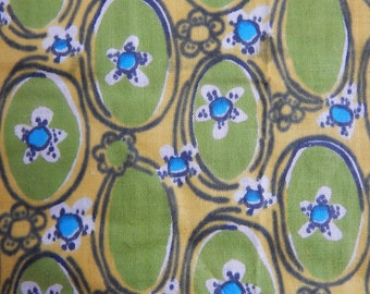 Vintage Fabric  Abstract Flower Pattern Fabric for Sewing 4.86657918 yards