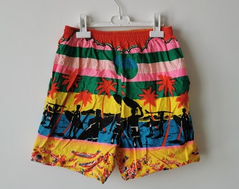 Pantalones cortos con estampado playero vintage: ropa deportiva retro, talla pequeña