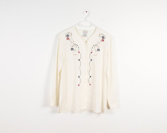 White shirt embroidered flowers Outlet