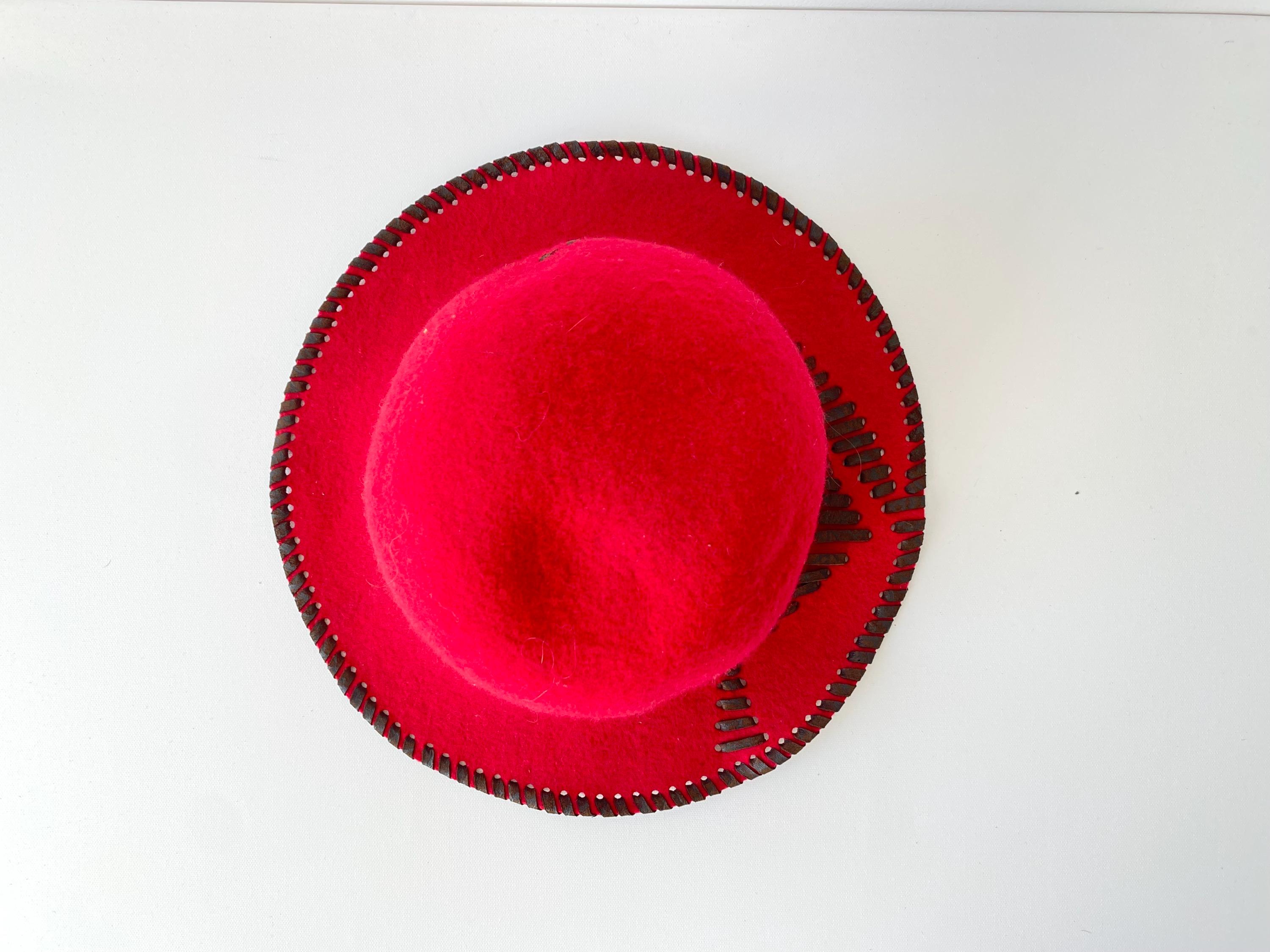 Vintage Red Wool Felt Cloche Hat: Elegant City Wear - Etsy