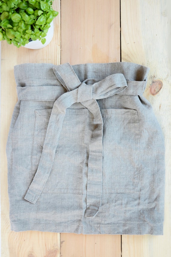 Linen apron - Natural gray linen cafe apron - Natural Baltic linen half apron