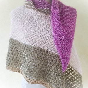 Knitted triangular shawl Summer Evening image 1
