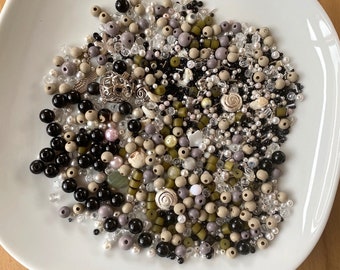 Perlen-Mischung schwarz-weiß-grau, 190g