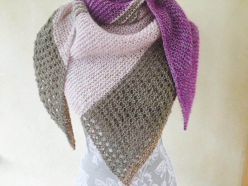 Knitted triangular shawl Summer Evening image 4