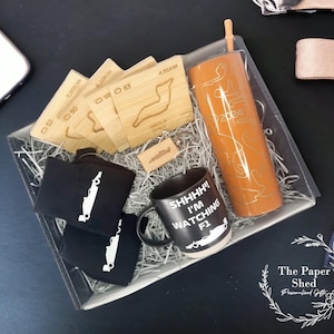 F1 inspired hamper gift set 2026 Silverstone Bottle Tumbler With Straw Personalised Engraved Tracks Formula