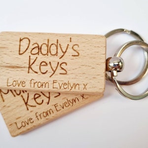 Personalised engraved mummy&#39;s daddys keys, keyring