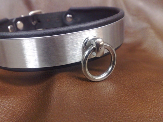 Edelstahl Halsband mit Ring  Alltagstaugliches BDSM Metall Spielhalsband  mit Leder- oder Kaktuslederfutter, handgefertigt - Etsy.de