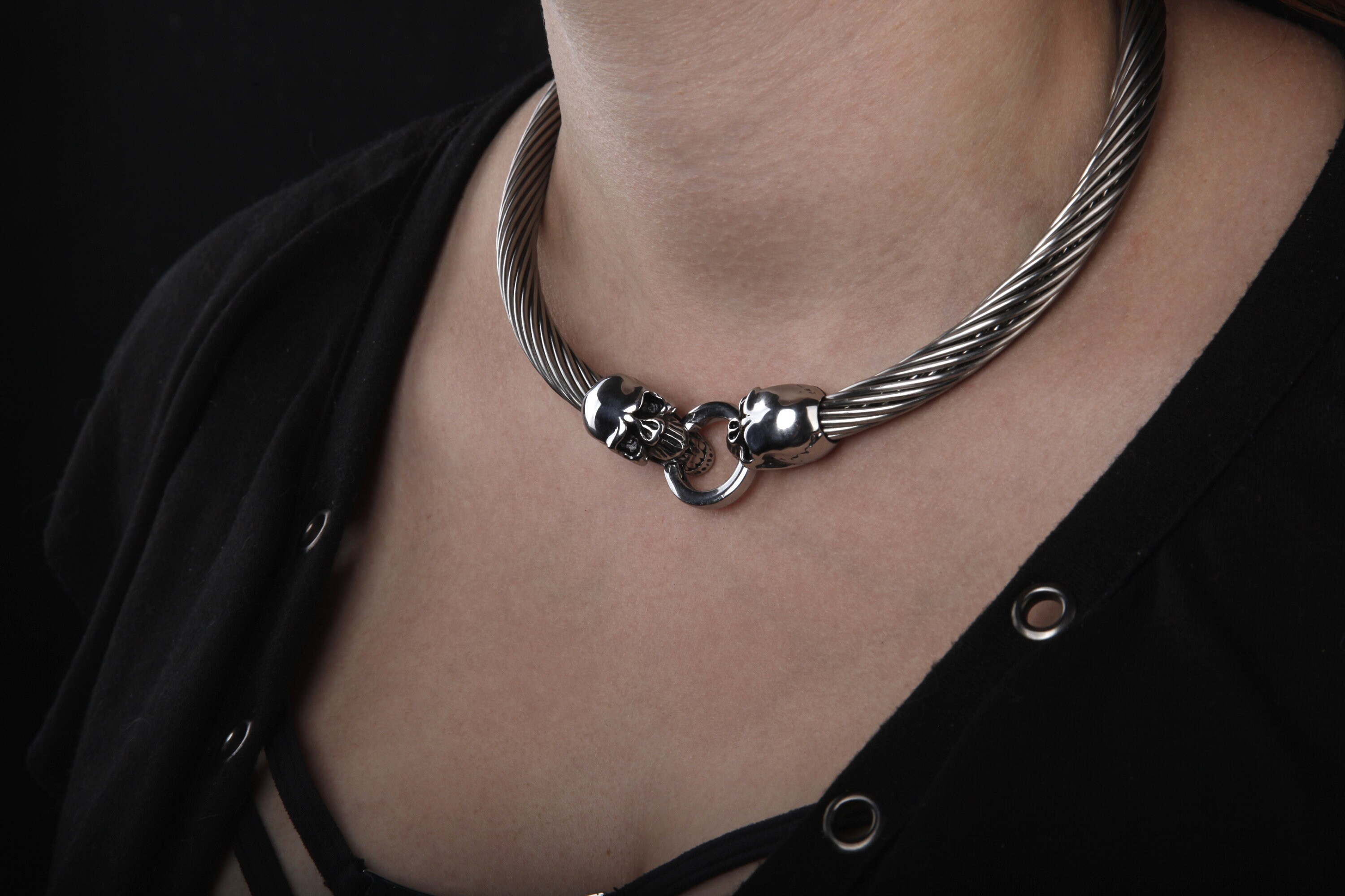 collar choker necklace stainless steel skull BDSM tightrope wire cable jewelry