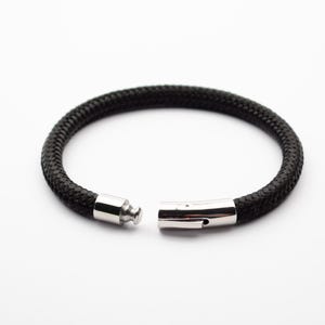Black Rope Bracelet. Sailing Rope Bracelet, Single rope bracelet Minimal bracelet Nautical Bracelet