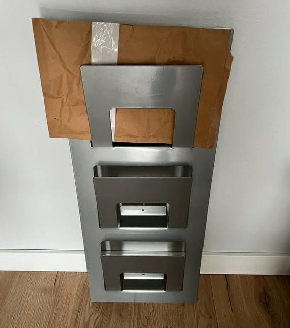 ヴィンテージ IKEA SKRISSEL 壁掛けマガジンラック 1990年代、グレーの