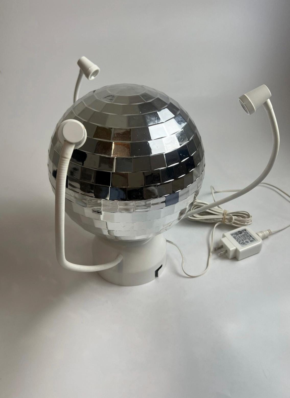 IKEA DANSA ミラーボール LEDライト付き IKEA Dansa Disco Ball Rotating With Colored LED Lights Retired