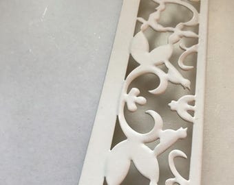 Frosakull Ikea White Metalwork Little Birds Botanical Frame