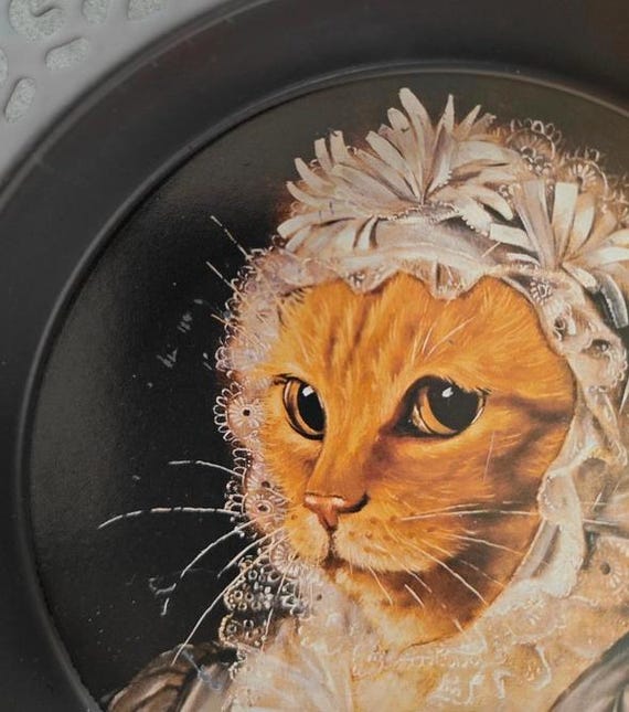 Victorian Style Cat Portrait Tray Plate, Ikea Skurar - Thierry
