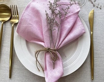 Wedding Decor Table Runners and Napkins