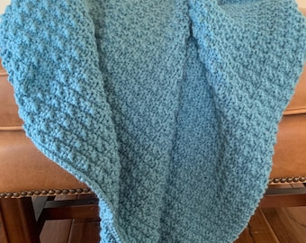 Chunky dusty blue handknit throw blanket .  4’x5’