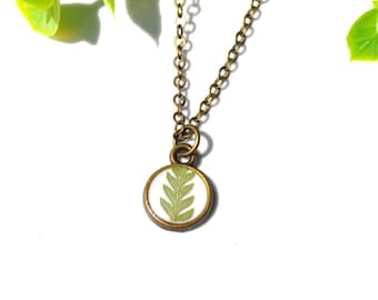 Fern Necklace, Tiny Necklace, Real Pressed Fern Necklace, Preserved Fern, Dried Fern, Tiny Leaf Necklace, Nature Lover, Whimsical Necklace