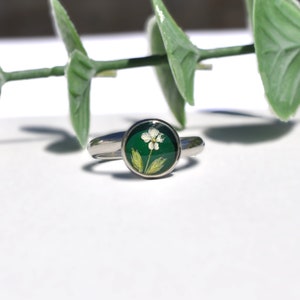 Pressed Flower Ring, Stainless Steel Ring, Queen Anne's Lace Ring, Green Ring, Silver Ring, Wildflower Ring, Pressed Flower Ring
