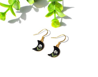 Moon Earrings/ Tiny Earrings/ Pressed Flower Earrings/ Flower Hoops/ Celestial Hoops/ Crescent Moon Earrings/ Dried Flower Earrings/ Gold