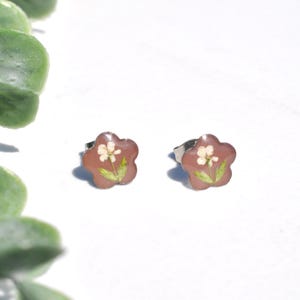 Wildflower Studs, Real Flower Studs, Pressed Flower Earrings, Dried Flower Earrings, Tiny Flower Earrings, Tiny Flower Studs, Silver Studs